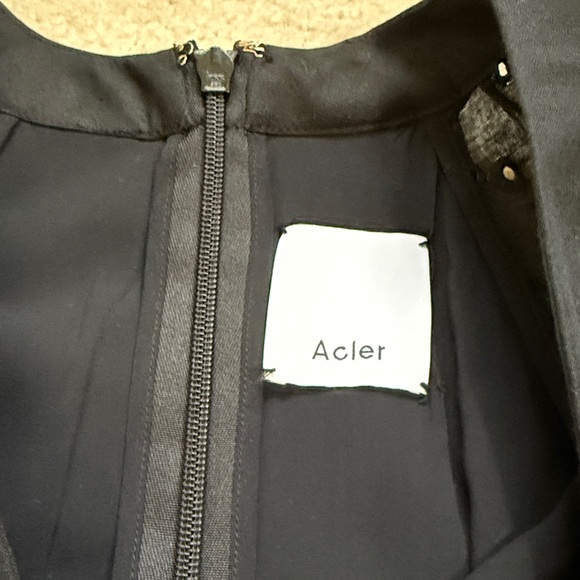 ACLER “Amelia” eyelet linen blend mini dress - Picture 4 of 10